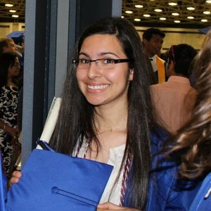 Meet your Posher, Thais